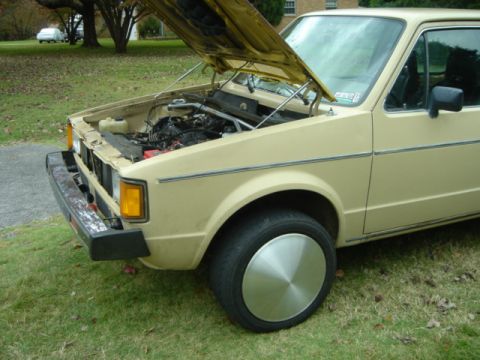 1983 Volkswagen Rabbit - new gas struts