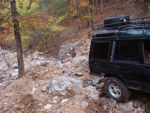 1983 Ford Bronco - Both Andy & Greg found the Ravine challenging. Many rocks were stacked, and some winching was involved.