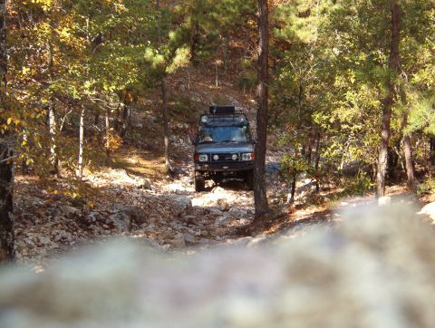 1983 Ford Bronco - Both Andy & Greg found the Ravine challenging. Many rocks were stacked, and some winching was involved.