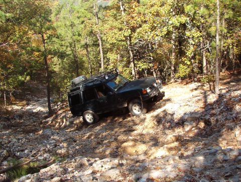 1983 Ford Bronco - Both Andy & Greg found the Ravine challenging. Many rocks were stacked, and some winching was involved.