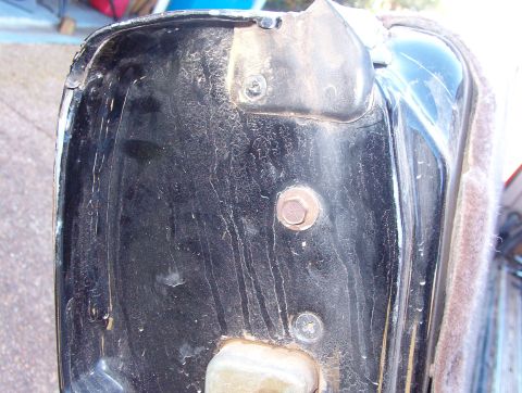 1983 Ford Bronco - Even though this t/g was never wrecked, and never had a large spare (31" at most), it has started to split, probably due to my aggressive s…