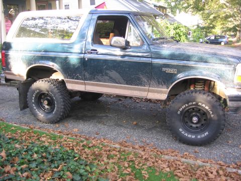 1994 Ford Bronco photo