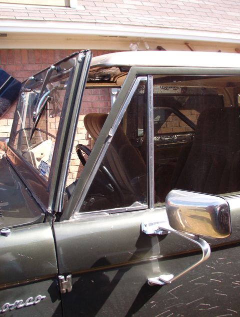 1975 Ford Bronco - I removed the rear window trim, bedwall panels, front headliner, dash pad, visors, wiper cover, wiper motor, & all the roof bolts, but I le…