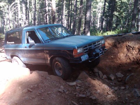 1990 Ford Bronco II photo