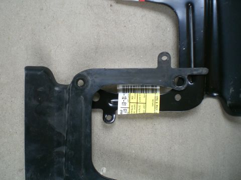2000 Mercury Grand Marquis - plastic versus aluminum crossover 2000 4g alternator brackets new is aluminum