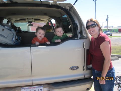 2005 Ford Excursion - Road Trip Play Pen for the Boyz