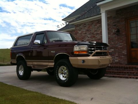 1996 Ford Bronco photo