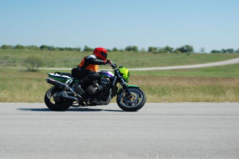 2001 Kawasaki KZ1000-A1 - Oct 09 at Harris Hill with Doug Polen 1 on 1 training