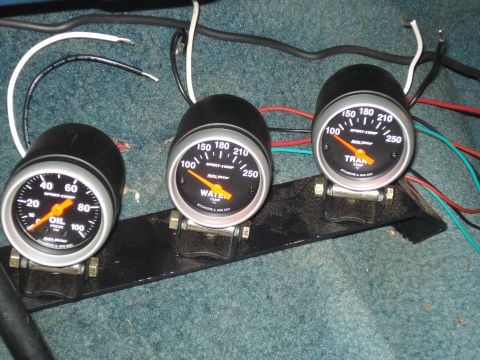 1984 Ford Bronco - Aftermarket gauges for oil pressure, water temperature, and transmission temperature are wired up.