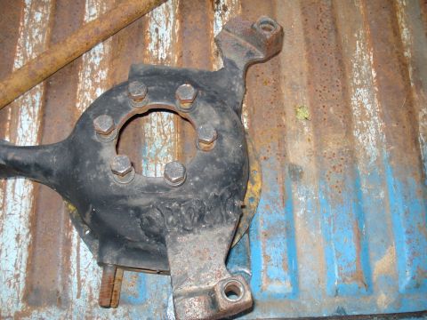 1967 Ford F-250 - This is a truck axle knuckle, not a 1967 Ford F-250 drivetrain component.