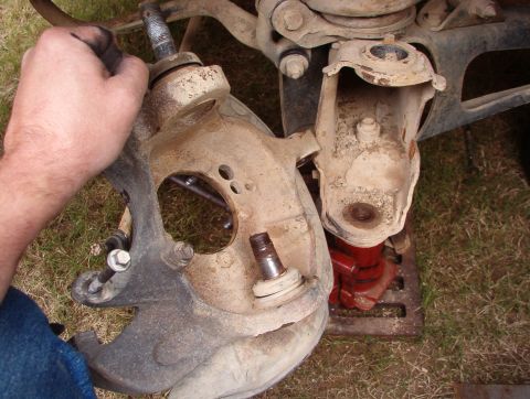 1983 Ford Bronco - The lower BJ ([url=https://www.amazon.com//dp/B000C5HPRO/]MotorCraft MCS-10253 ) had never been removed, so this one was MUCH harder. I bea…