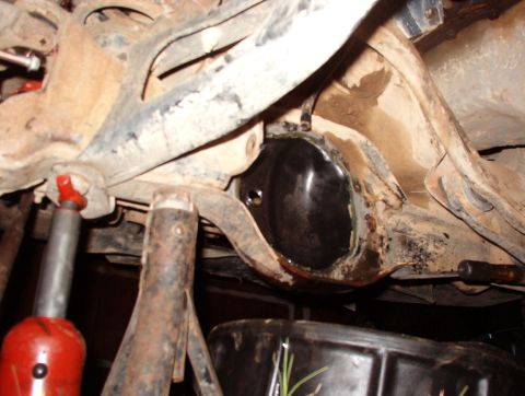 1983 Ford Bronco - After putting the knuckle back on, I got down to the REAL problem. For another little TTB-specific job, see this: [url=http://www.supermoto…
