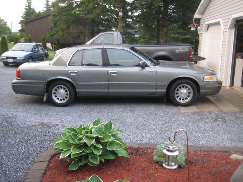 1999 Ford Crown Victoria - Sitting LOW Before the PI Springs/Shocks