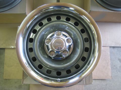 1999 Ford Crown Victoria - Brand New Ford steelies, Used Ranger Caps, New Trim Rings from e-Bay.