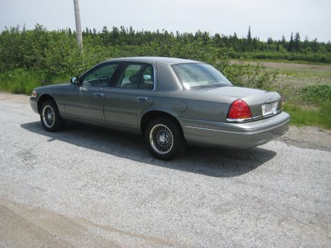 Ford Crown Victoria