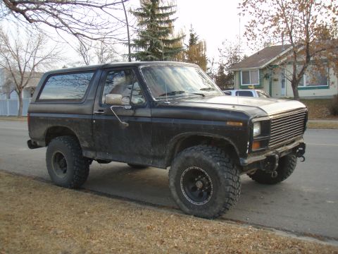 1985 Ford Bronco photo