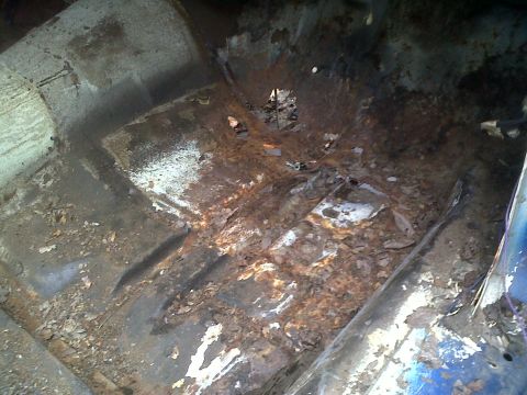 1973 Ford Ranchero - The floor pan of this vehicle is heavily rusted and shows significant deterioration.