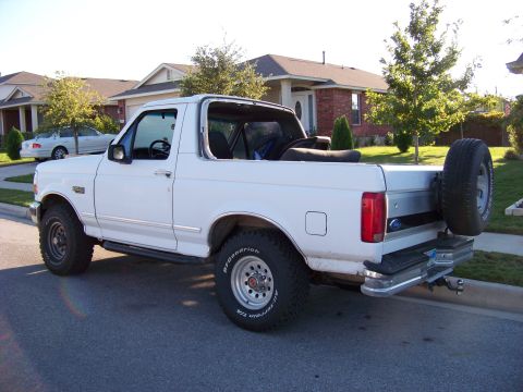 1993 Ford Bronco photo