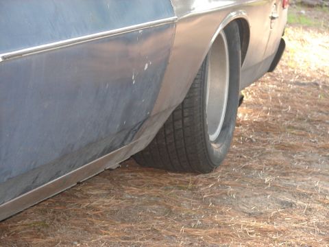 1973 Ford Ranchero - Close-up of the rear wheel well and quarter panel on a 1973 Ford Ranchero.