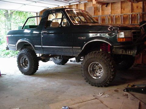 1992 Ford Bronco - new tires on bronco
