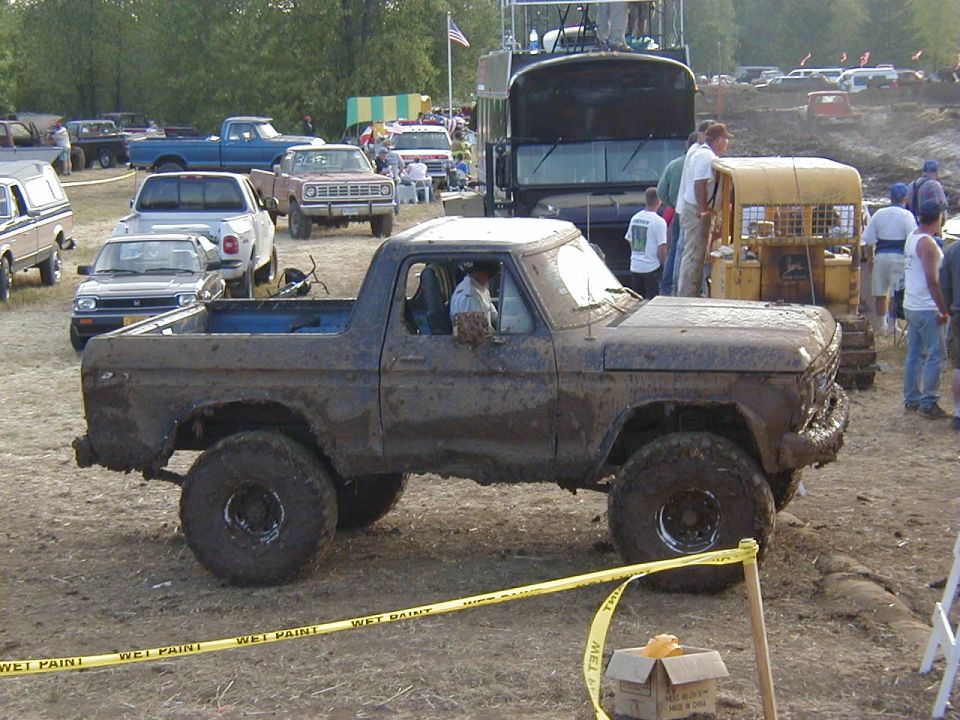 1994 Ford Explorer “Girlpower 4x4”