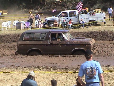 1994 Ford Explorer - Jon Bellamy and his 78 Big Bronco had a small problem.