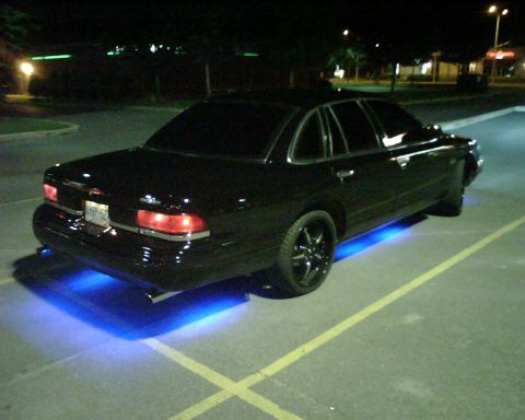 1996 Ford Crown Victoria photo