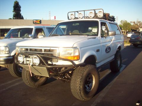 1995 Ford Bronco - This modified 1995 Ford Bronco is equipped for off-road adventures with a reinforced bumper and extra lighting.