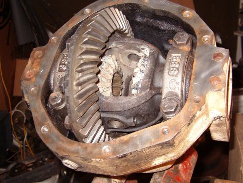 1983 Ford Bronco - All slapped together & ready to go back! I'm putting the slip yoke back onto the outer shaft first, and then stabbing the inner (with my ne…