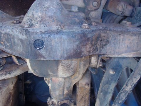 1983 Ford Bronco - I knew it wouldn't be exactly aligned, so I'll widen the hole with a burr one of these days. [url=https://www.supermotors.net/registry/medi…