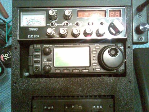 2003 Ford Crown Victoria photo