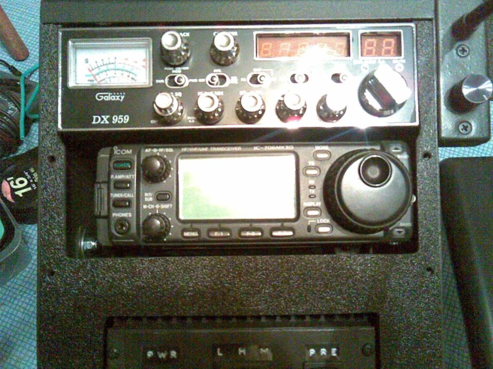 ...so the faceplate can slide over and be removed