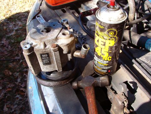 1983 Ford Bronco - For a full explanation of emissions system, read [url=http://www.fourdoorbronco.com/board/showthread.php?5427-Emissions-Systems]this articl…