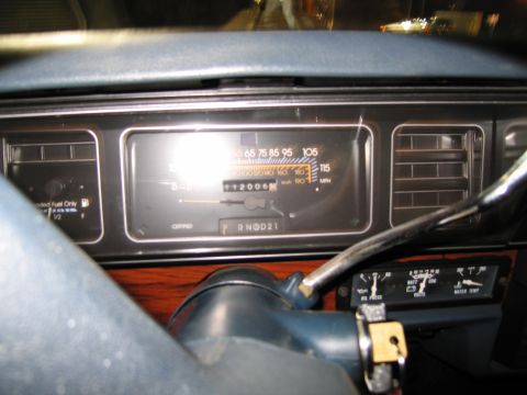 1991 Ford LTD Crown Victoria - Interior view of a 1991 Ford Crown Victoria LTD dashboard, showing the odometer and speedometer.