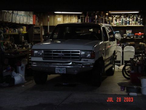 1987 Ford Bronco - Hidden in the garage.