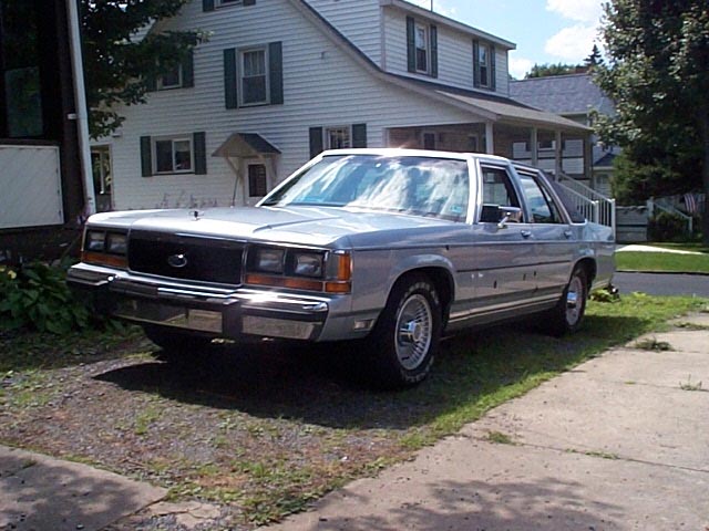 1991 Ford Crown Victoria “Mr. Peabody”
