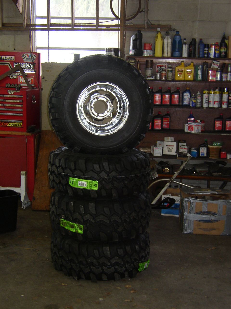 The 33's, yeah bigger tires.