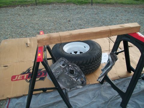 1995 Ford Bronco - Dual shock towers and the rim I will use for my spare tire. I pan on getting new rims down the road and can justify buying a matching rim f…