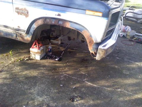 1986 Ford Bronco - No more stock suspension