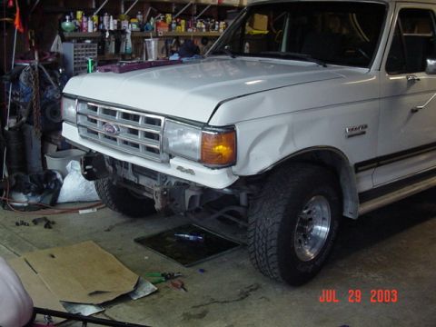 1987 Ford Bronco - Looks better already