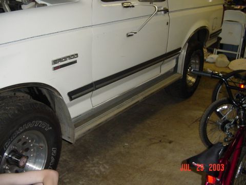 1987 Ford Bronco - Other side