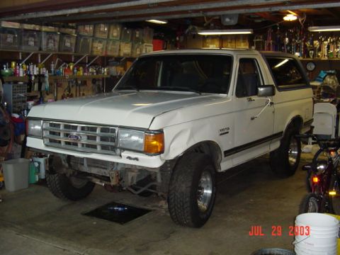 1987 Ford Bronco - Making Progress