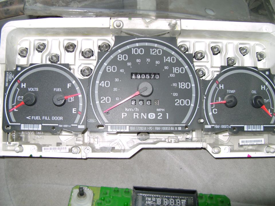 Ford F-series instrument cluster speedometer/gauges with part numbers, 190570 miles