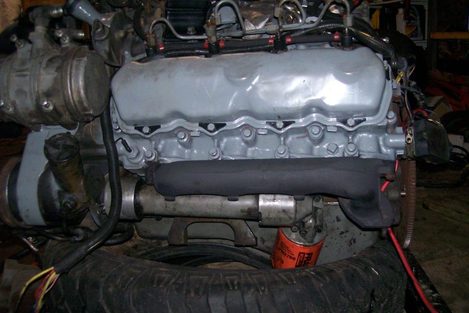 Got the exhaust manifolds painted and switched over.