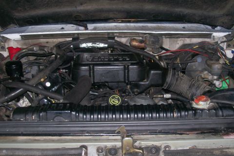 1992 Ford C-350 (Centurion Conversions) - The egine finally installed!