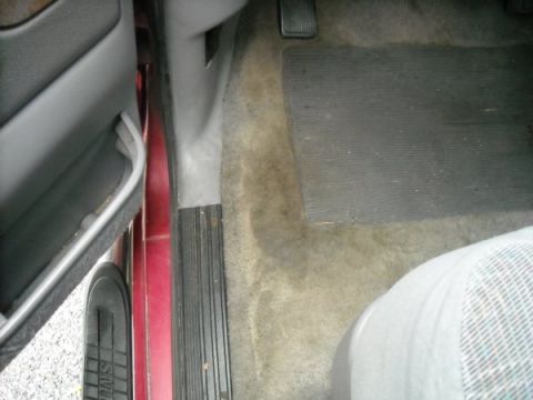 1995 Ford Bronco - Driver interior floor