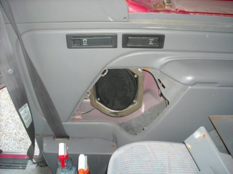 1995 Ford Bronco - interior speaker right