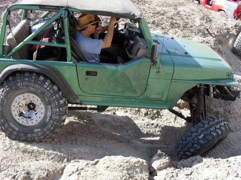 1989 Ford Bronco - flexed green
