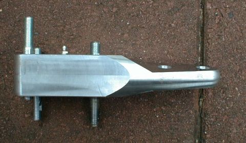 1990 Ford Bronco - Sky high steer arm