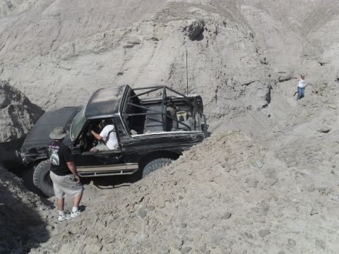 1989 Ford Bronco - going around the Z